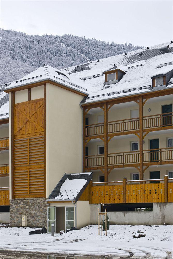 Lagrange Vacances Le Belvedere Saint-Mamet Exterior foto