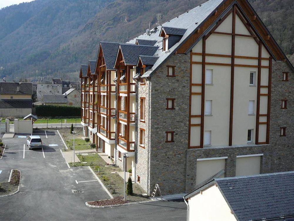 Lagrange Vacances Le Belvedere Saint-Mamet Exterior foto