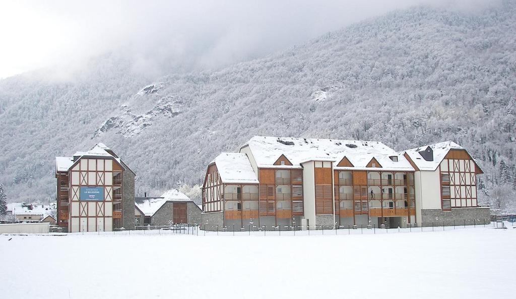 Lagrange Vacances Le Belvedere Saint-Mamet Exterior foto